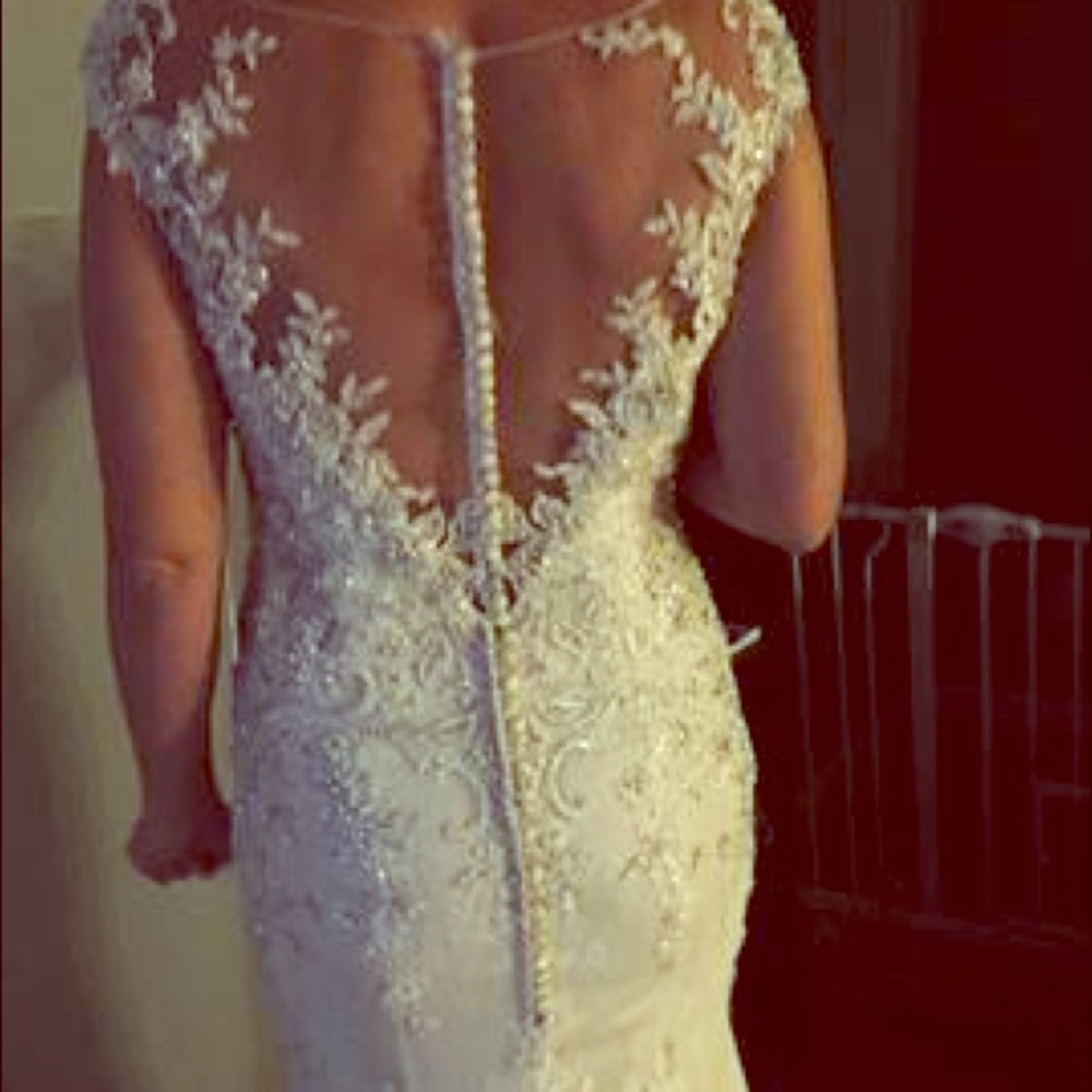 Brand New Jasmine Wedding Dress, Never worn.